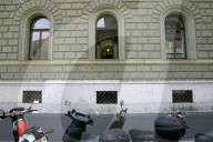 Offene und geschlossene Fenster Bundeshaus