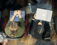 Studierende mit Laptops, 2003