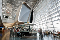  SSP BAREN IM AIR SIDE CENTER DES UNIQU FLUGHAFEN ZUERICH