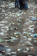 Abfall nach Open-Air-Konzert, 2004