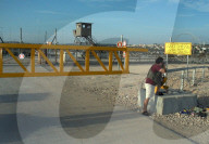 Beginn des Mauerbaus in Daqa sharki, Westjordanland 2003