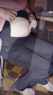 DIE SCHWANGERE NADJA TARNUTZER MIT IHREM DICKEN BABY BAUCH