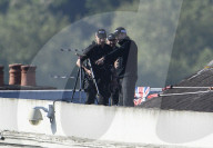 PEOPLE - Royal Wedding: Erhöhte Alarmbereitschaft, Polizisten stehen überall