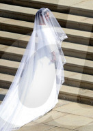 PEOPLE - Royal Wedding: Die Braut Meghan auf dem Weg zum Altar