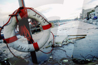 Rettungsring im Hafen von Cork 2004