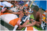 Sonnenbad am Tahiti Plage, Provence 2001