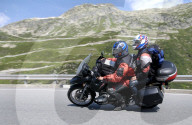 Grimsel 2004: Motorradfahrer mit Sozius
