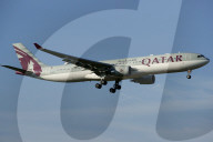 Qatar Airways 2009: Airbus A330-302
