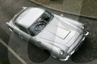 FEATURE - Der Aston Martin DB5 von James Bond aus 'Goldeneye' wird versteigert