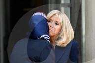 NEWS - Paris: Brigitte Macron empfÃ¤ngt Latifa Ibn Ziaten im ElysÃ©e Palast
