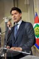 NEWS - Italien: Rechtsprofessor Giuseppe Conte erhält den Regierungsauftrag