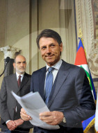 NEWS - Italien: Rechtsprofessor Giuseppe Conte erhält den Regierungsauftrag