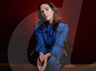 PORTRAIT - Samantha Smart