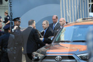 NEWS - New York: Harvey Weinstein stellt sich der Polizei