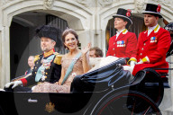 PEOPLE - Dänemark: Kronprinz Frederik feiert 50. Geburtstag - Kutschenfahrt der Royals
