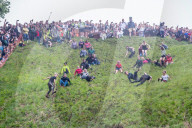 FEATURE - Alle Jahre wieder: Cheese Rolling Race in Gloucester