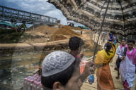 NEWS - Bangladesh: Rohingya Flüchtlinge bereiten sich auf den Monsun vor