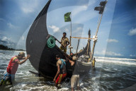NEWS - Bangladesh: Rohingya Flüchtlinge bereiten sich auf den Monsun vor