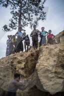 NEWS - Bangladesh: Rohingya Flüchtlinge bereiten sich auf den Monsun vor