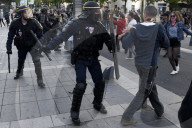 NEWS - Nantes: Gewalttätige Demo gegen Polizeigewalt
