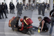 NEWS - Nantes: Gewalttätige Demo gegen Polizeigewalt