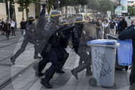 NEWS - Nantes: Gewalttätige Demo gegen Polizeigewalt