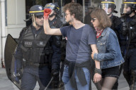 NEWS - Nantes: Gewalttätige Demo gegen Polizeigewalt