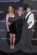 PEOPLE - Amber Valletta und Cara Delevingne beim Douglas Redcarpet Event in Berlin