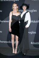 PEOPLE - Amber Valletta und Cara Delevingne beim Douglas Redcarpet Event in Berlin