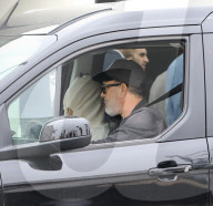PEOPLE - Tom Hanks holt seinen Sohn von der Klinik ab
