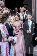 PEOPLE - Die schwedischen Royals an der Hochzeit von Louise Gottlieb und Gustav Thott