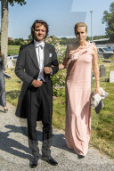 PEOPLE - Die schwedischen Royals an der Hochzeit von Louise Gottlieb und Gustav Thott