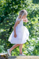 PEOPLE - Die schwedischen Royals an der Hochzeit von Louise Gottlieb und Gustav Thott