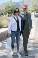 EXKLUSIV -  Lisa Rinna und Harry Hamlin gehen shoppen