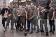 PEOPLE - Channing Tatum wirbt für das "Magic Mic Musical" am Piccadilly Circus in London