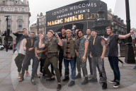 PEOPLE - Channing Tatum wirbt für das "Magic Mic Musical" am Piccadilly Circus in London