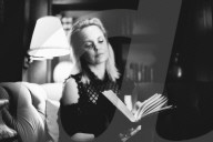 STUDIO - Mena Suvari