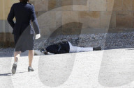 PEOPLE - Taufe von Prinzessin Adrienne - Ein Gardist fällt in Ohnmacht