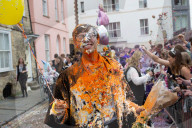 FEATURE - Diese Oxford Studenten feiern ihren Abschluss