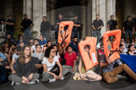 FEATURE - Pix of the Day: Die Bilder des Tages