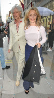 PEOPLE - Promis an der Eröffnung von Stella McCartneys Flagship Store in London