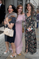 PEOPLE - Farbenfroh: Promis unterwegs zur Dolce & Gabbana Party in London
