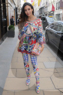 PEOPLE - Farbenfroh: Promis unterwegs zur Dolce & Gabbana Party in London