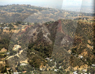 EXKLUSIV - Promi Villen bei Beverly Hills von Waldbränden bedroht