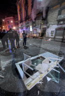 NEWS - Napoli: Feuer in der Le Shabby Cafe Bar