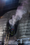 NEWS - Napoli: Feuer in der Le Shabby Cafe Bar