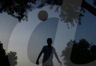 WM 2018 - Kleine Fussballer in Allahabad