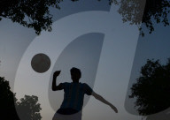 WM 2018 - Kleine Fussballer in Allahabad