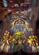 NEWS - York: 'Northern Lights Installation' im Dom