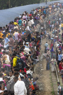 NEWS - Eid al-Fitr: Verreisen zum Fest des Fastenbrechens in Bangladesch
